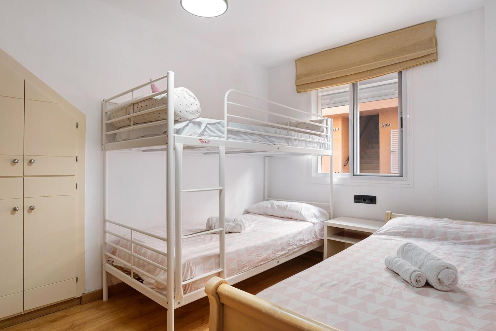 Апартаменты Apartamento Lances Тарифа Экстерьер фото